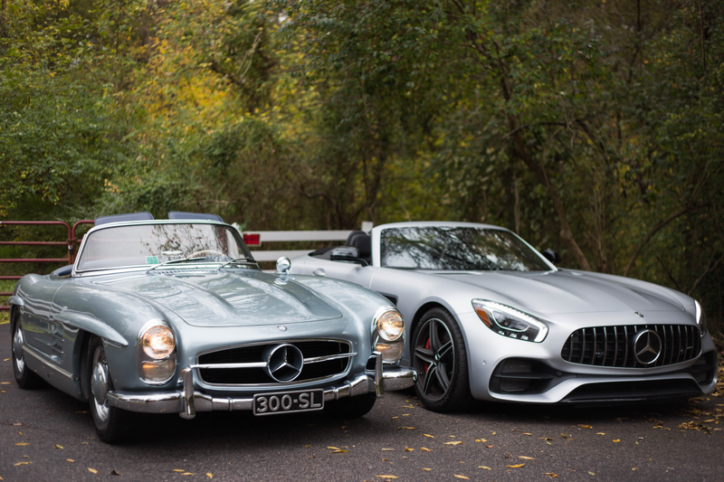 Illustration for article titled The Mercedes-AMG GT C Roadster And Mercedes-Benz 300SL Roadster Both Hail From A Golden Age